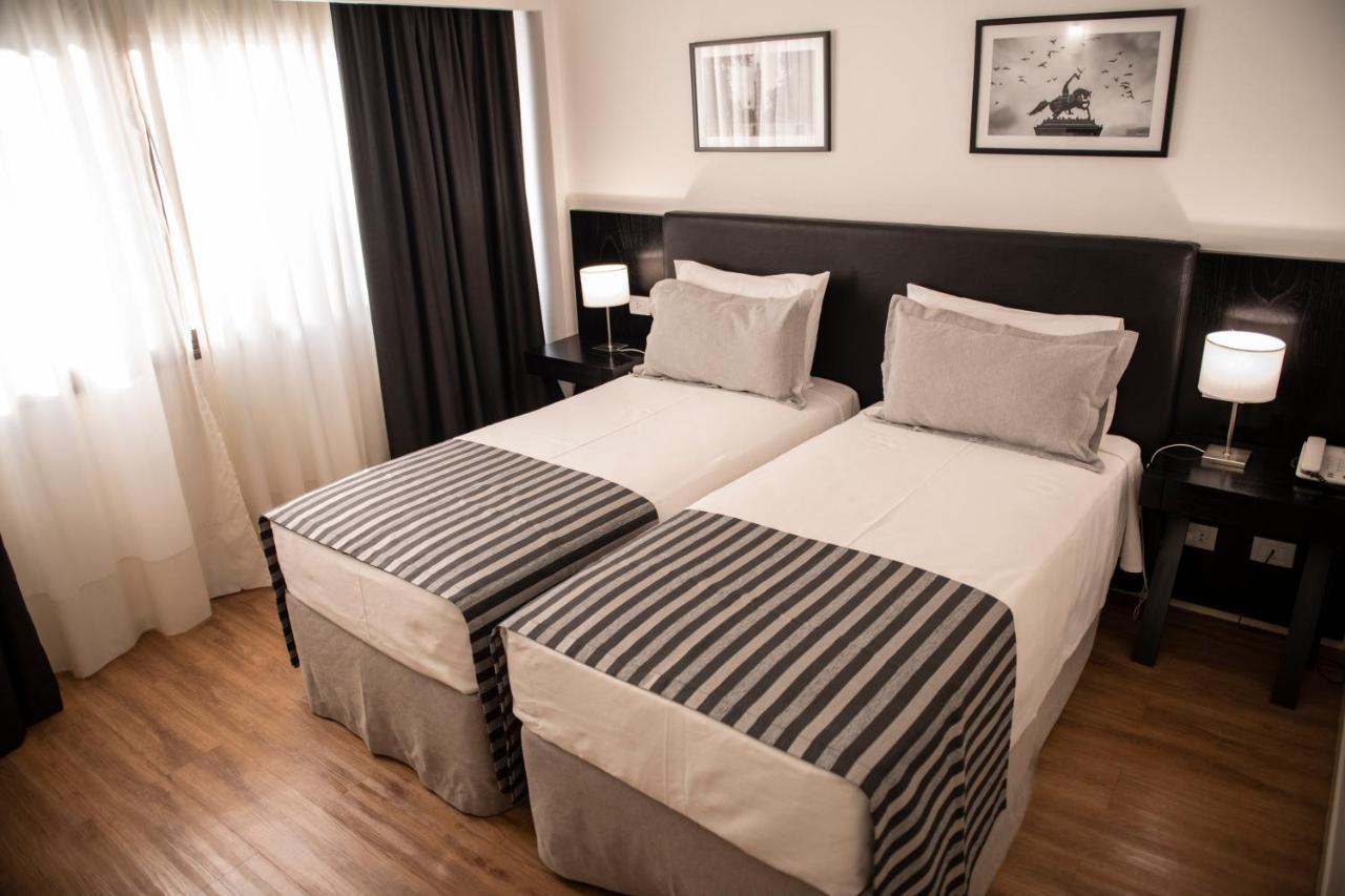 Classic Twin Room