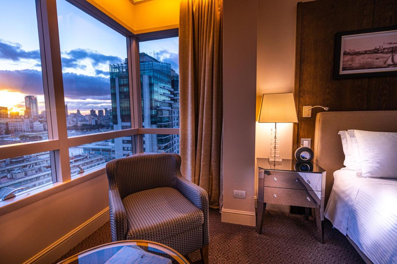 Deluxe Double or Twin Room City View