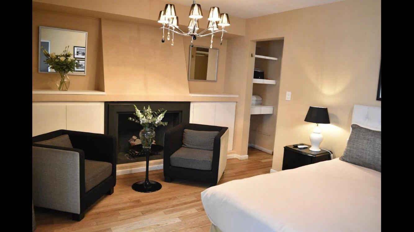 Superior King Suite,1300149490:JPEG