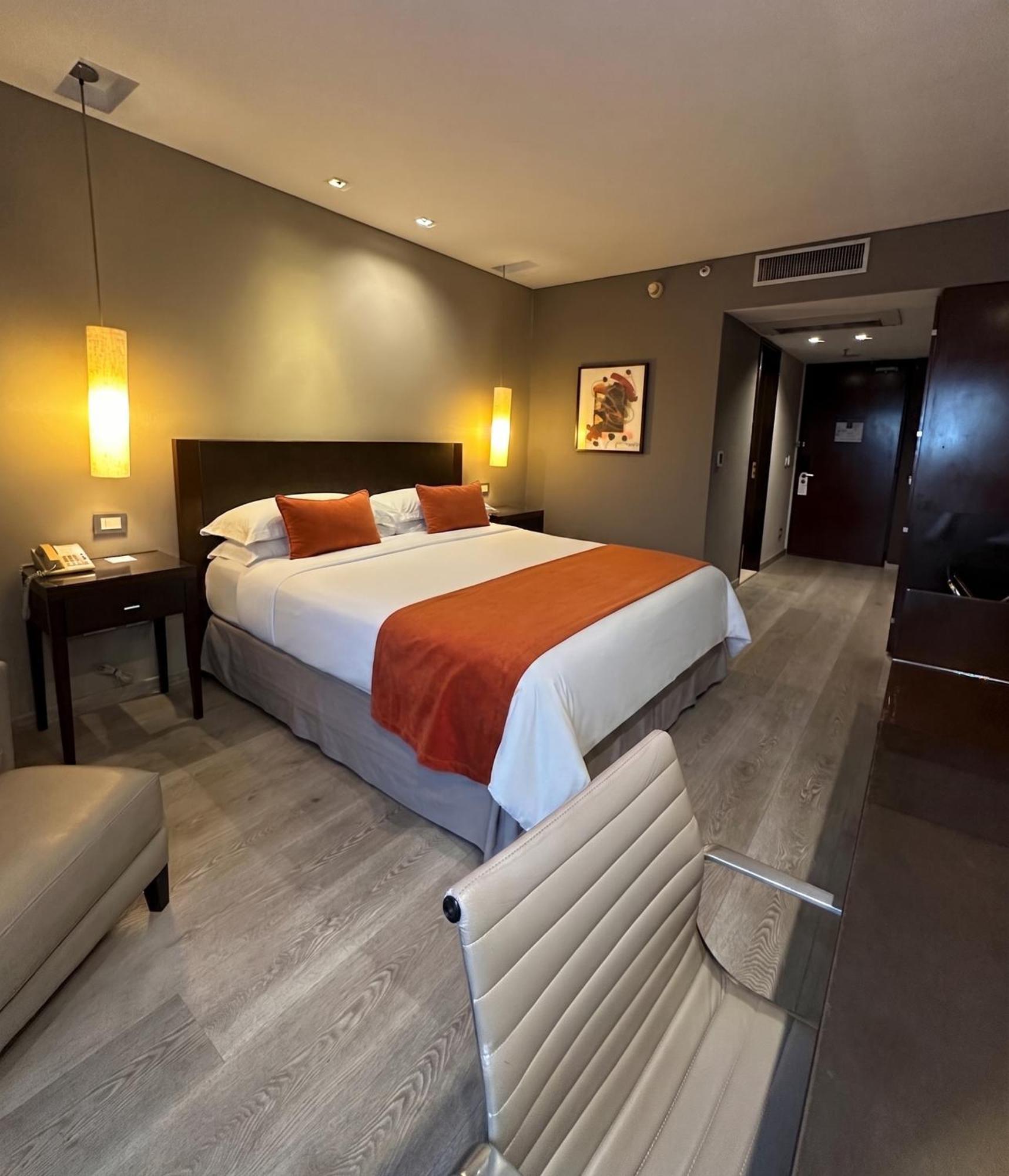 Club Room Club level Guest room 1 King