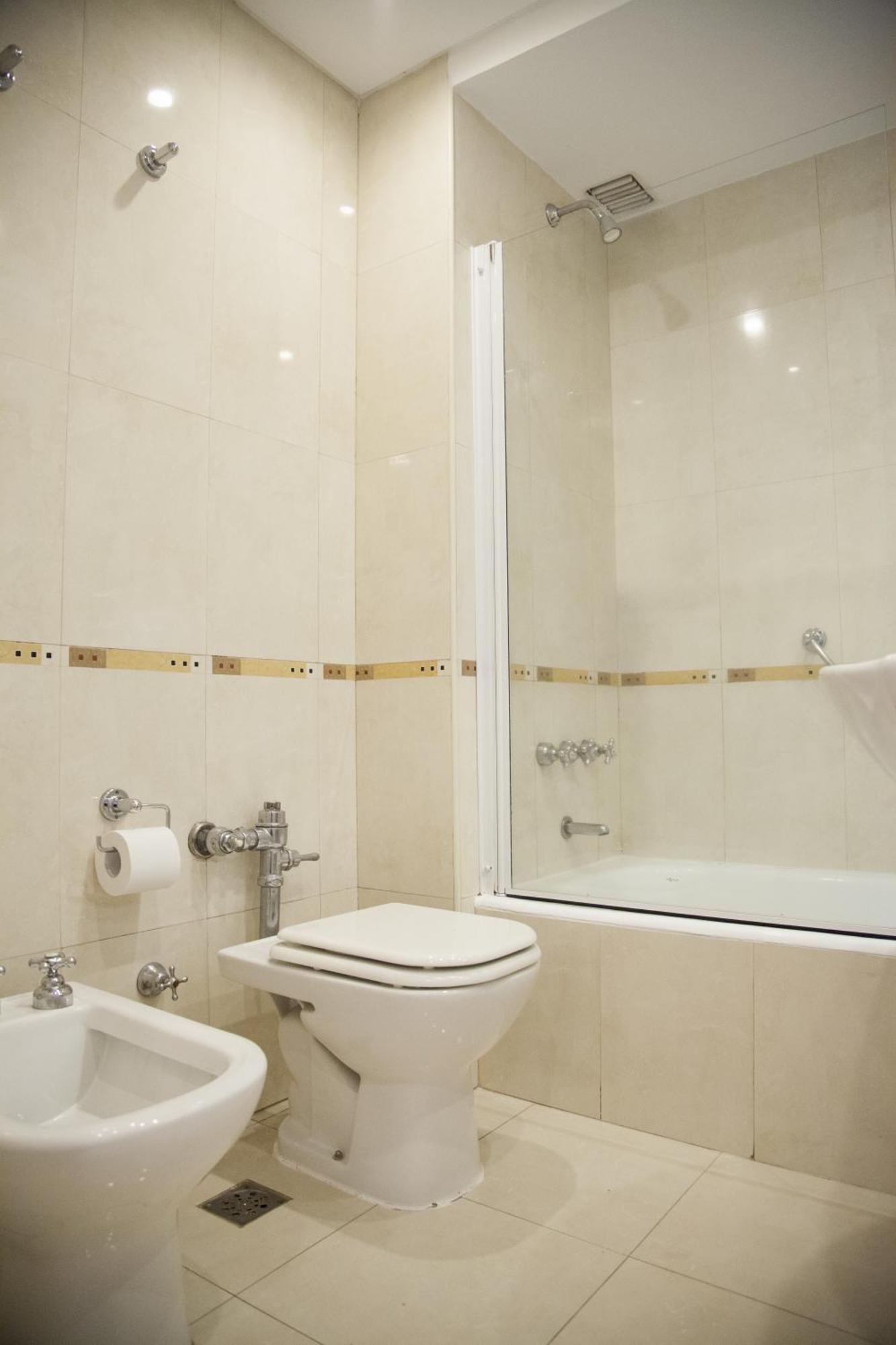 Standard Triple Room,698745675:JPEG