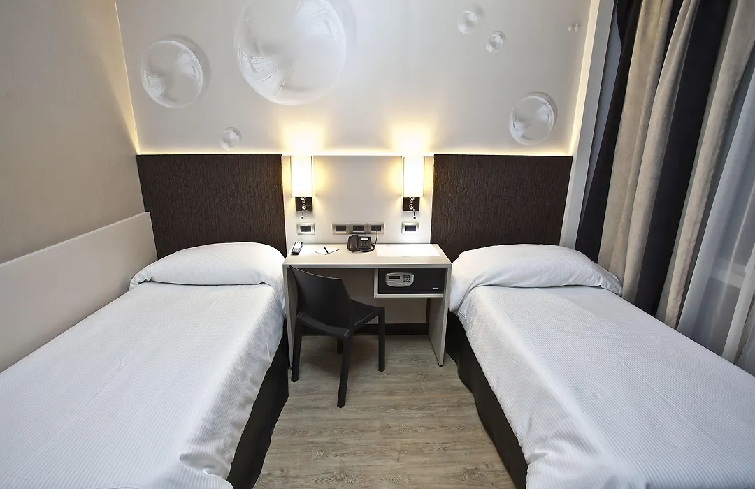 Two Hotel Buenos Aires-1