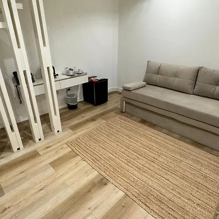 Gardi Hotel & Suites-2