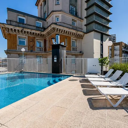Feir'S Park Hotel & Rooftop-2