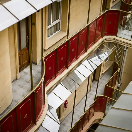 D' Artist Hotel-3